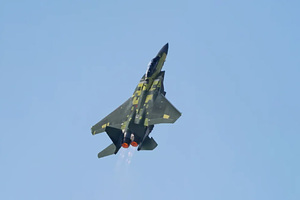 Названа стоимость часа полета F-35