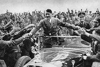Раскрыты особенности диктаторского режима Гитлера. Как они привели мир ко Второй мировой войне?