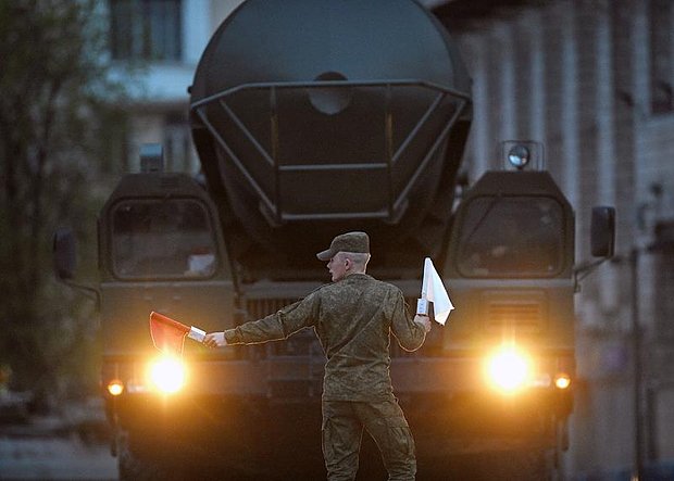«Такая задача ей по плечу». Названа система ПВО, способная перехватить «Орешник». Но она есть только у России