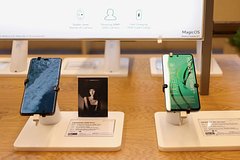 Honor выпустит смартфон с рекордной батареей