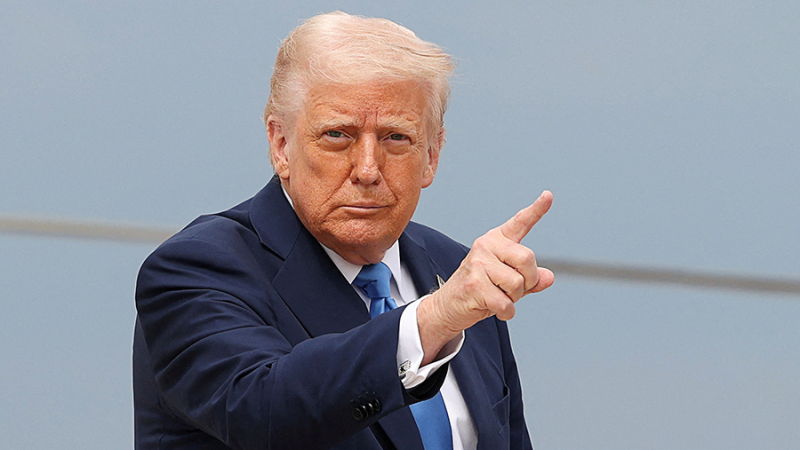 Трамп сообщил о планах ввести вторичные пошлины против Ирана