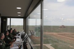 Медведеву показали новую неизвестную ракету
