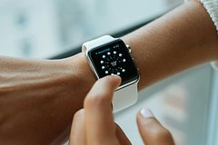 Стали известны сроки выхода носимого глюкометра Apple