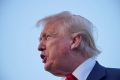 На Западе объяснили приказ Трампа направить атомные подлодки к «берегам России»
