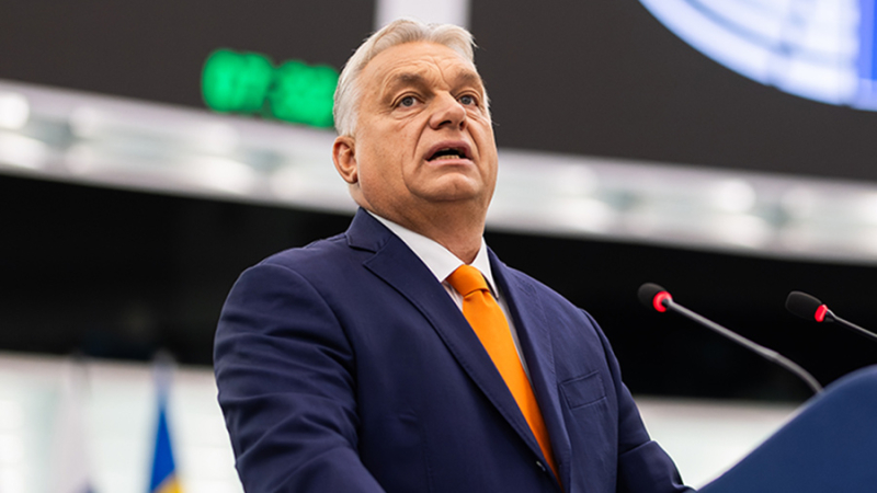 Орбан отметил снижение вероятности третьей мировой войны из-за саммита РФ и США