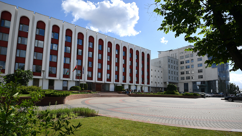 МИД Белоруссии осудил Польшу и Латвию за закрытие воздушного пространства