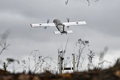 ВС России начали использовать оптоволоконные БПЛА «Молния-2»